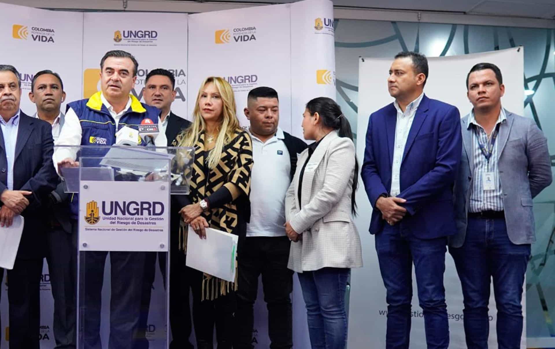 Petro pide a la Fiscalía investigar los contratos de los últimos 8 años en la Ungrd