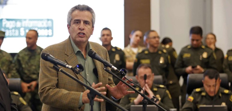 Corte Suprema cita a declarar al Ministro de Interior por caso de presunta corrupción