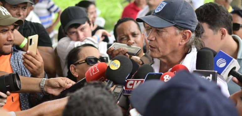 “Los subsidios tienen que acabarse, porque no sacan a la gente de la pobreza": Gustavo Bolívar