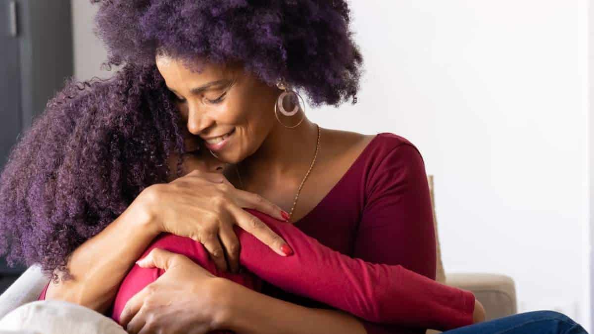 Lista de canciones para dedicar en el Día de la Madre; un homenaje para ellas