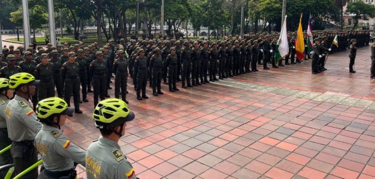 Llegan 287 nuevos auxiliares de policía para reforzar la seguridad de Cali