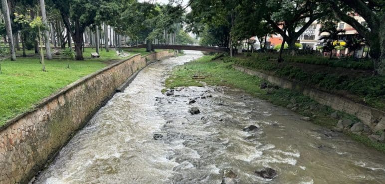 Alerta por minería en los Farallones: CVC aclara estado de los ríos de Cali
